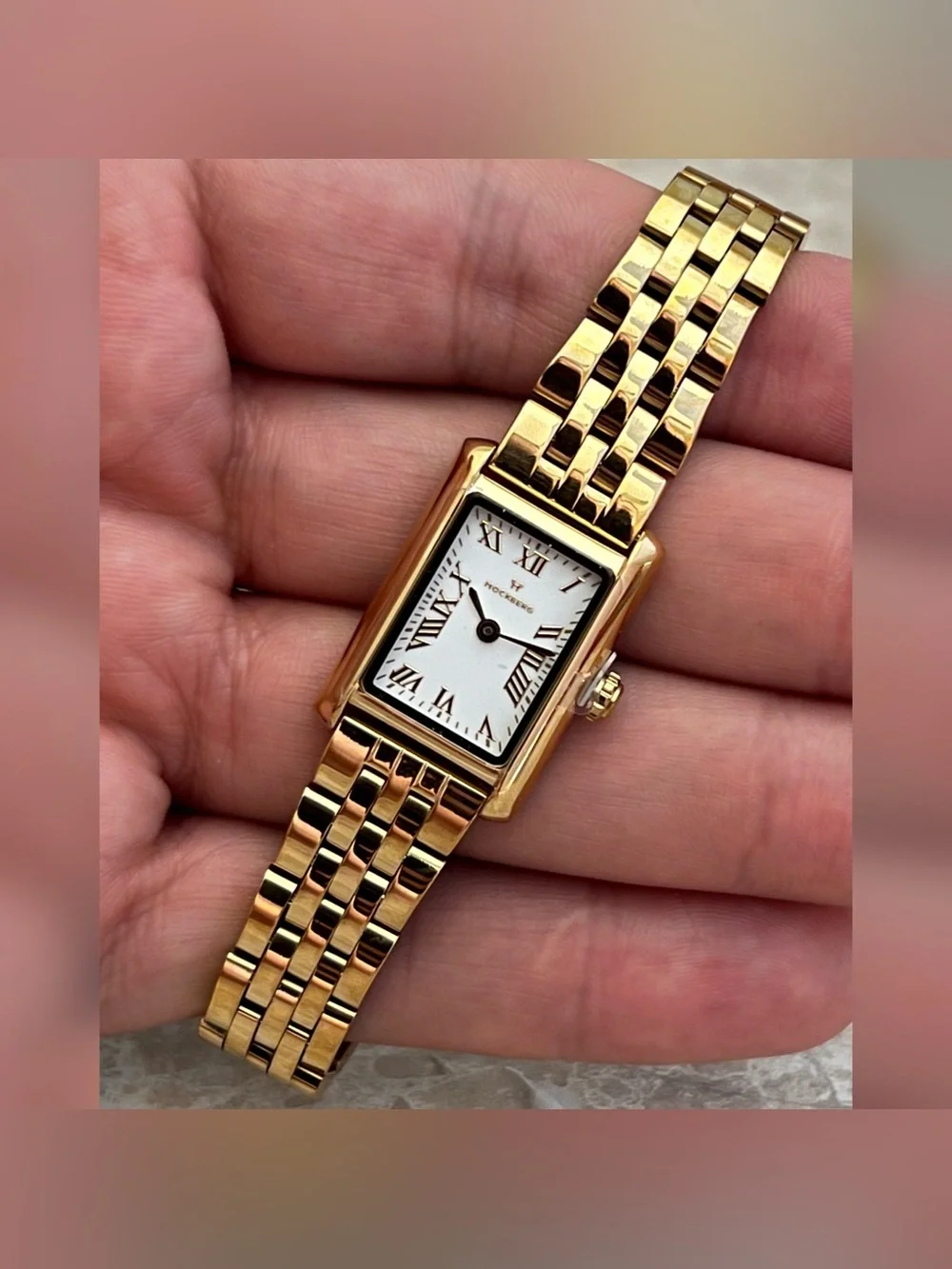 Mockberg Timeless Watch Gold Color
